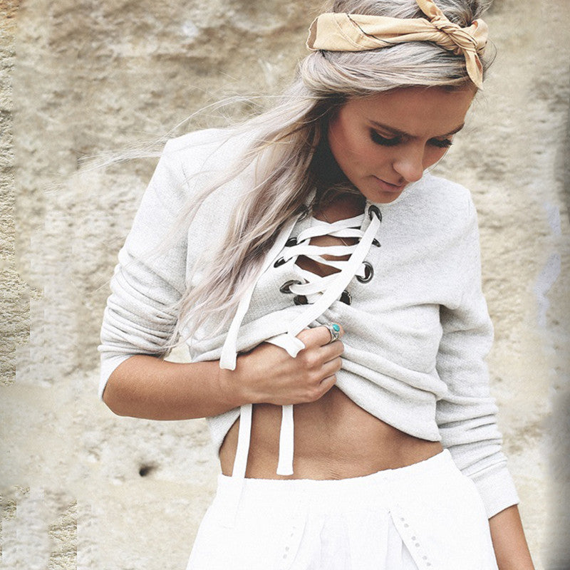 LACE-UP PULLOVER CROP TOP SWEATSHIRT