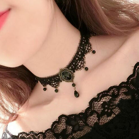MONICA CHOKER